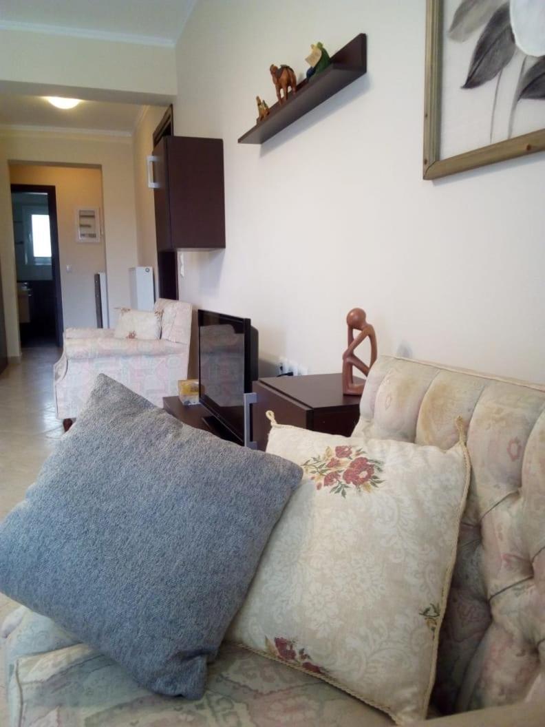 Aliveri Flat With Sea View Bagian luar foto